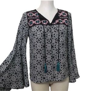 Stevie Nicks Top Medium Multi Color Boho Long Bell Sleeves Embroidered Tasse…